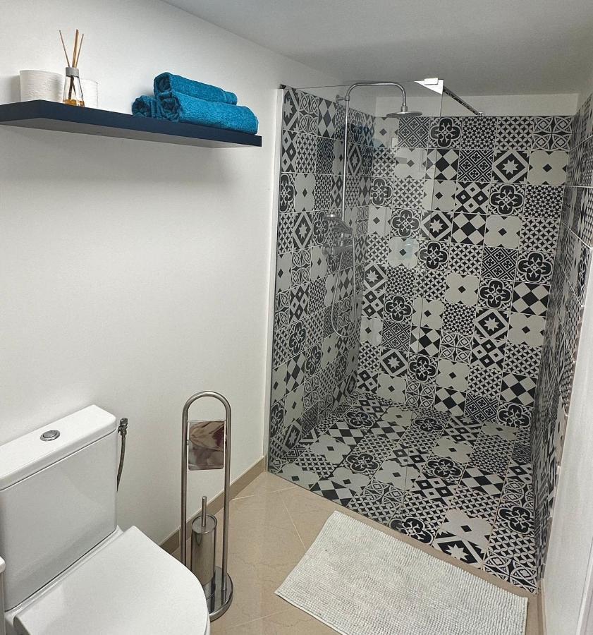 Appartamento Petite Maison Studio Tout Confort Cosy Givors Autoroute Et Gare Esterno foto