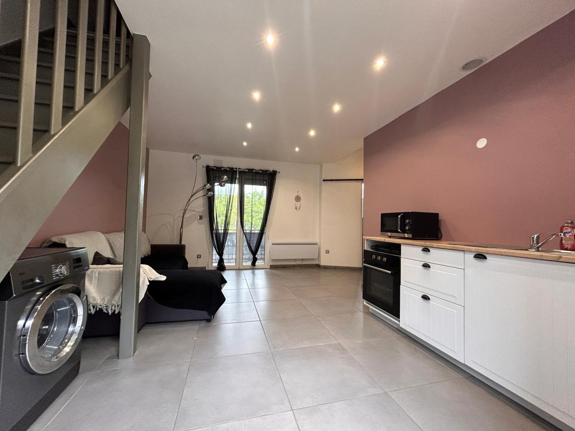 Appartamento Petite Maison Studio Tout Confort Cosy Givors Autoroute Et Gare Esterno foto